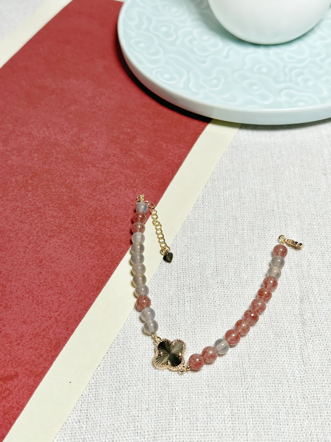 Strawberry Quartz and Gray Agate Bracelet - Love & Stability｜Moondora