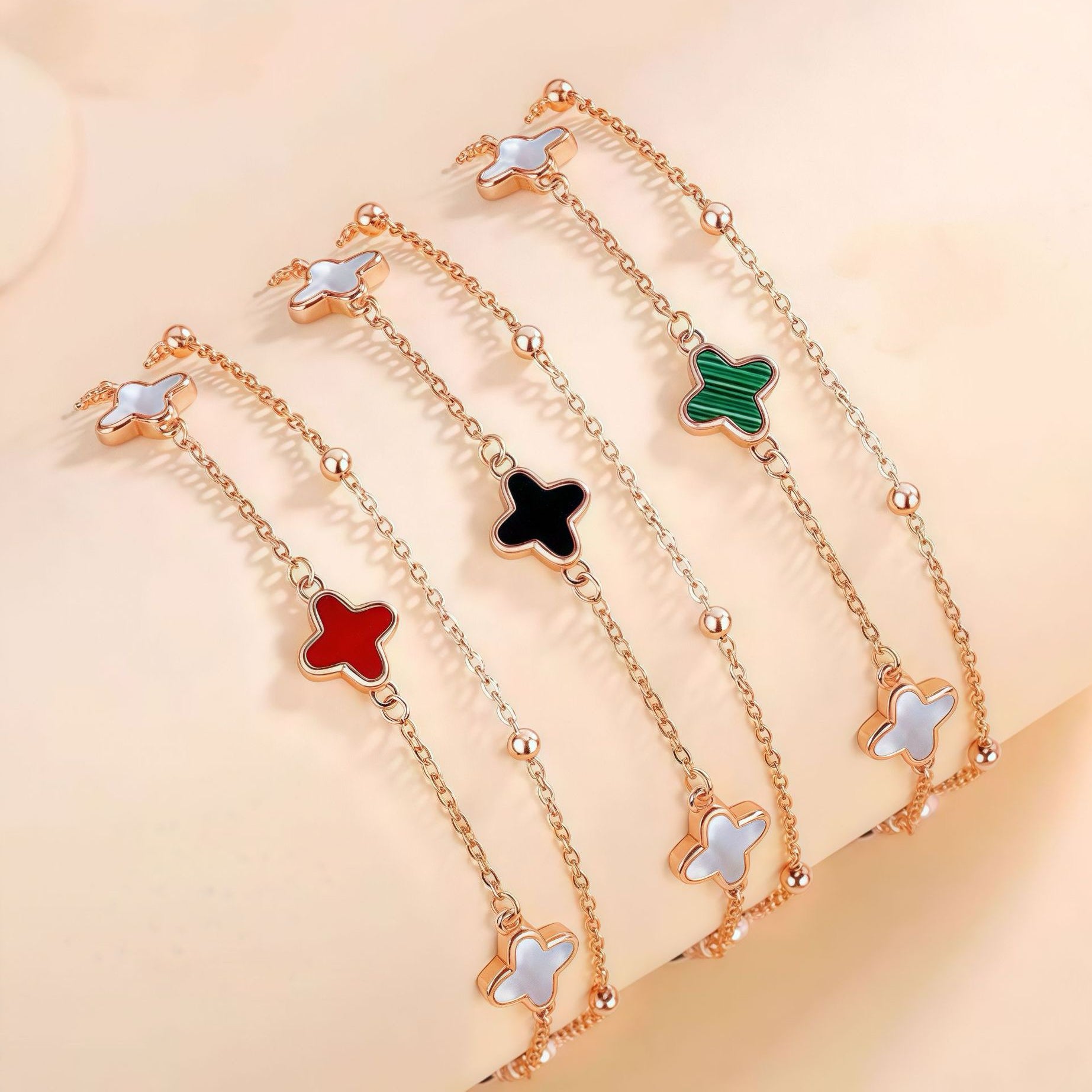 Lucky Clover Stone Bracelet