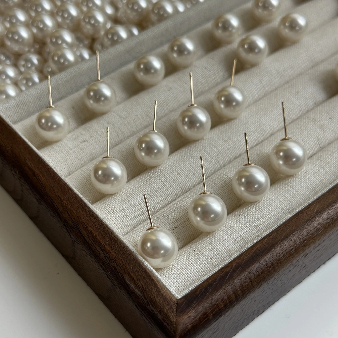 Freshwater Pearl Earrings, 8-14mm, 3A
