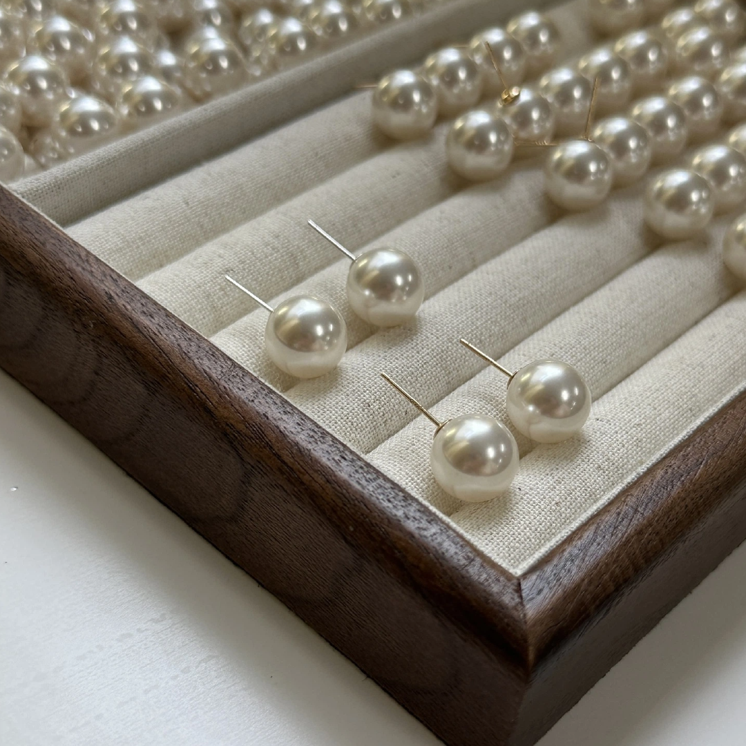 Freshwater Pearl Earrings, 8-14mm, 3A