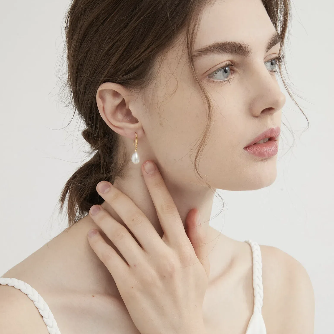 Teardrop Pearl Hook Earrings
