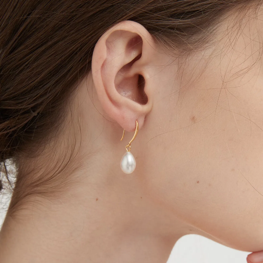 Teardrop Pearl Hook Earrings
