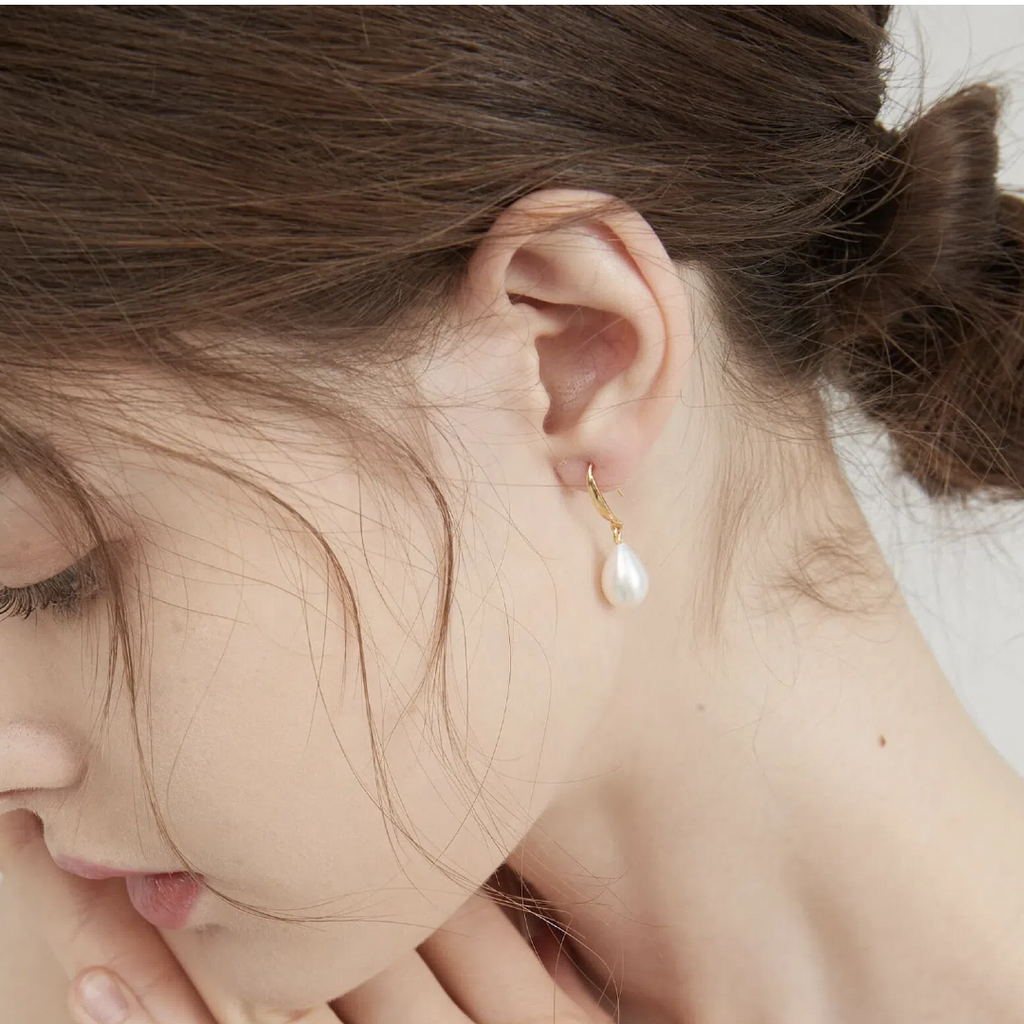 Teardrop Pearl Hook Earrings