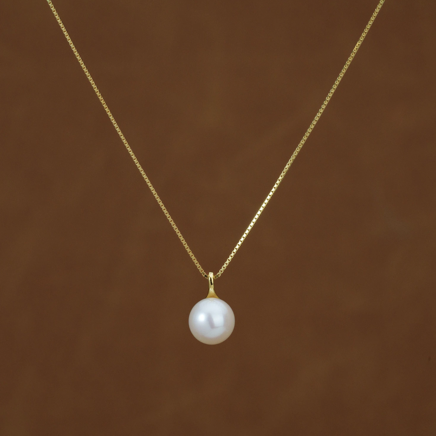 Classic Freshwater Pearl Necklace