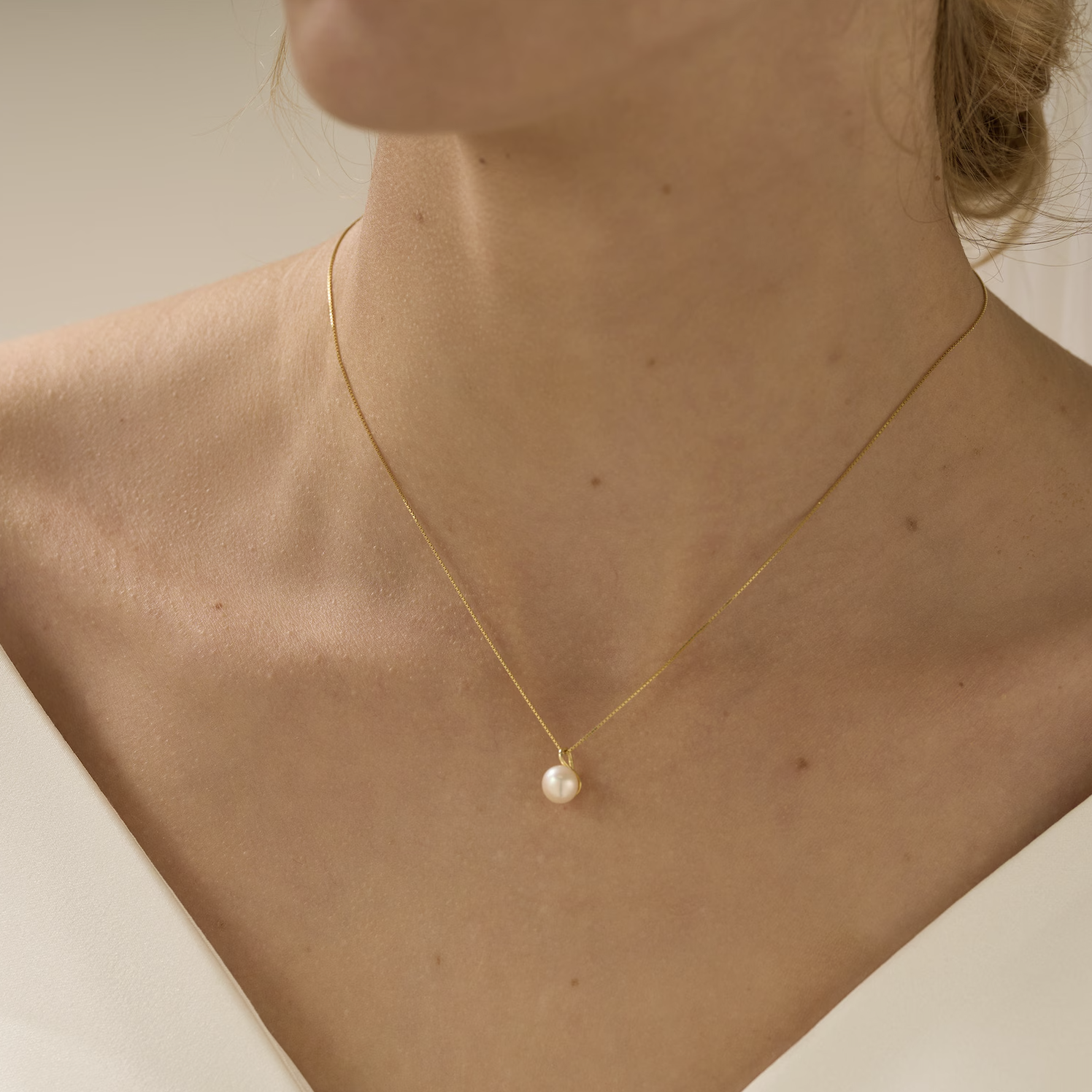 Classic Freshwater Pearl Necklace